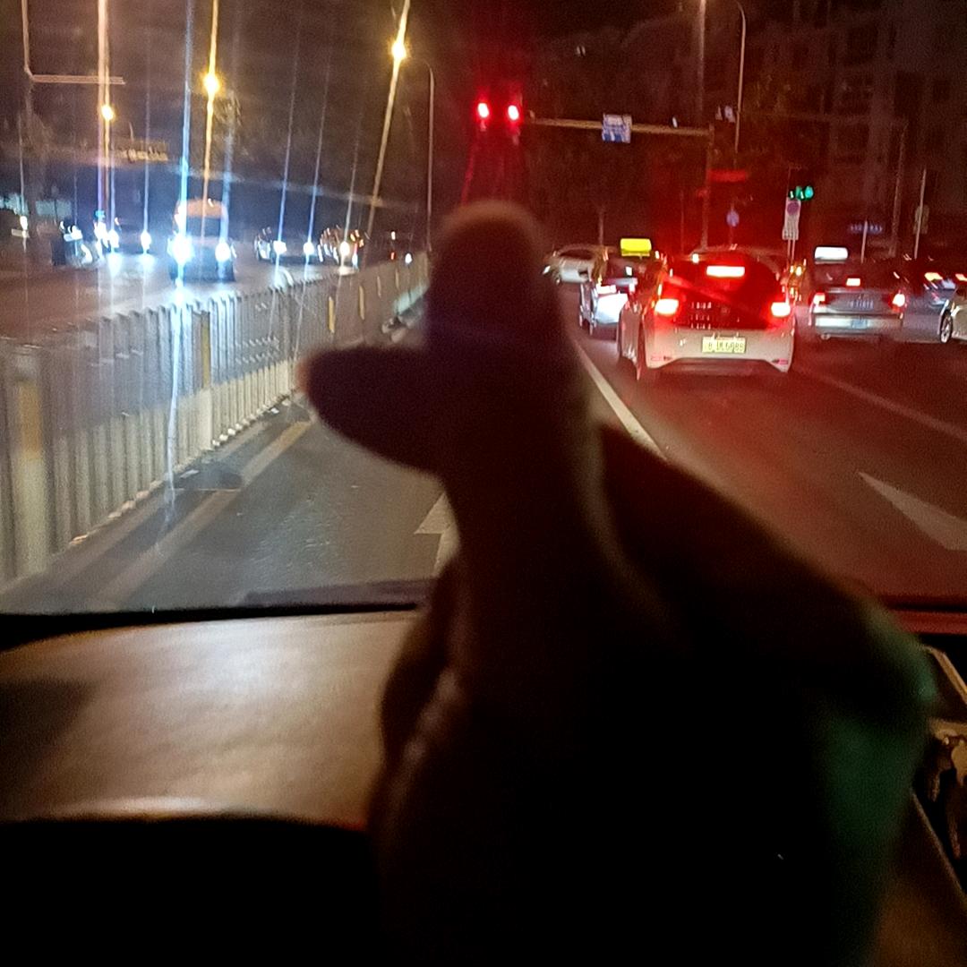 大连蔚蓝蓝天救援队晓峰