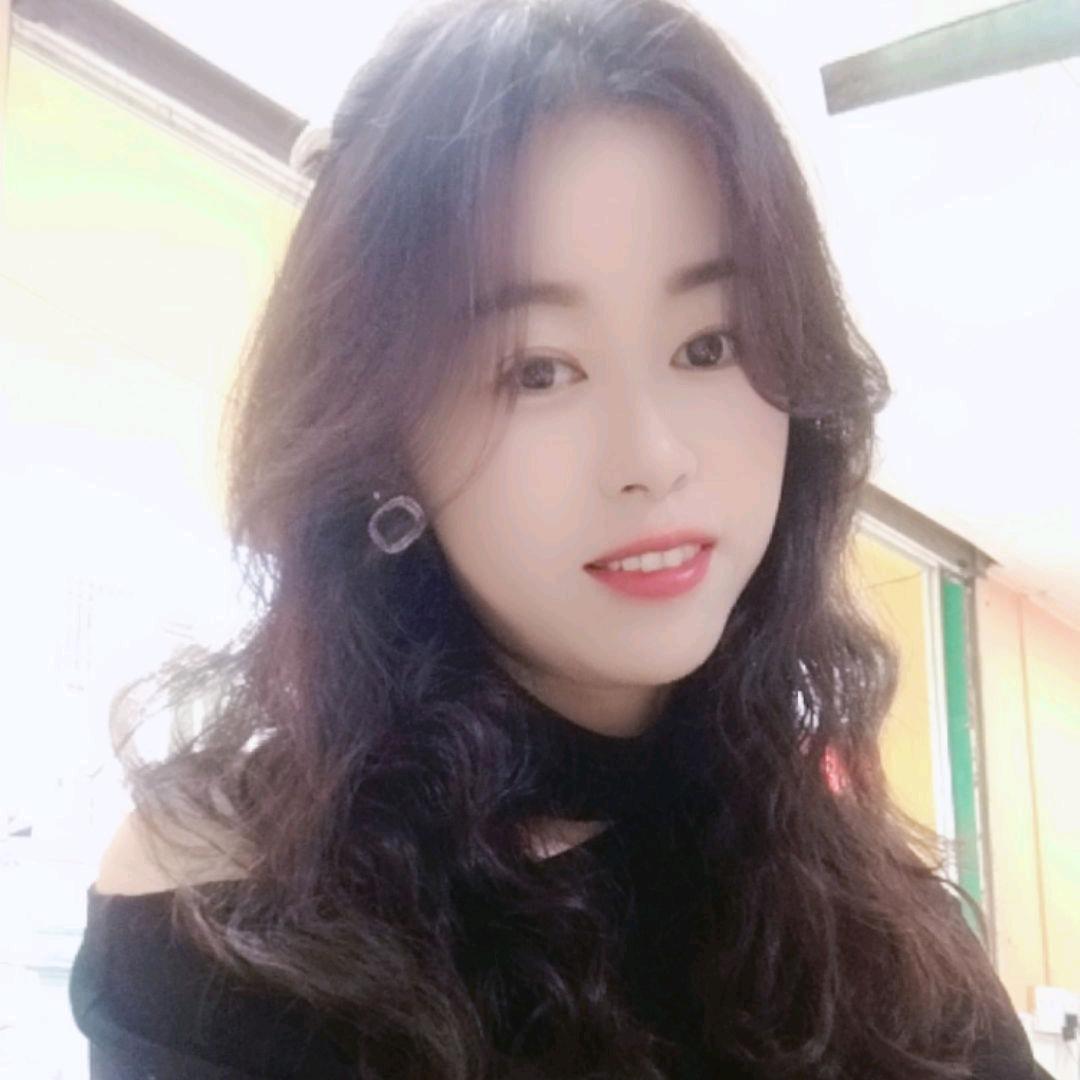 华