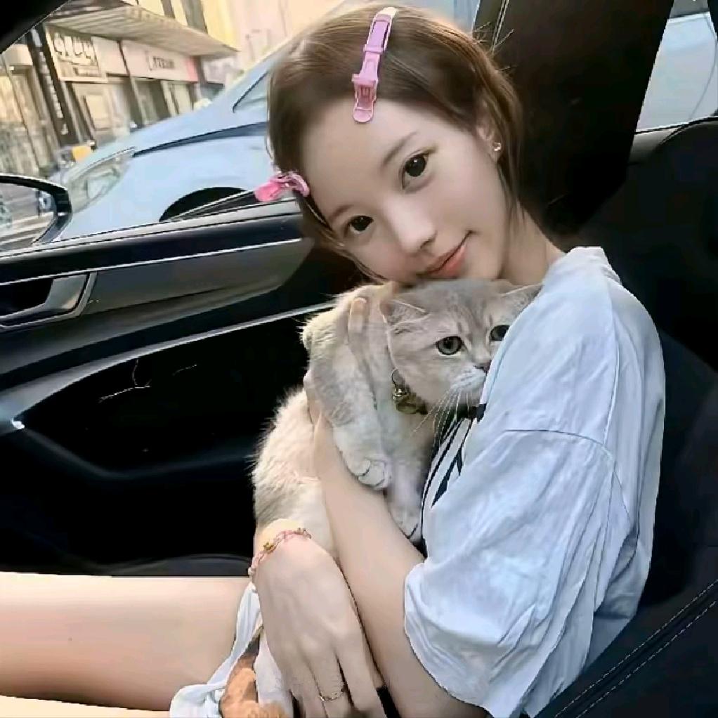 萌u