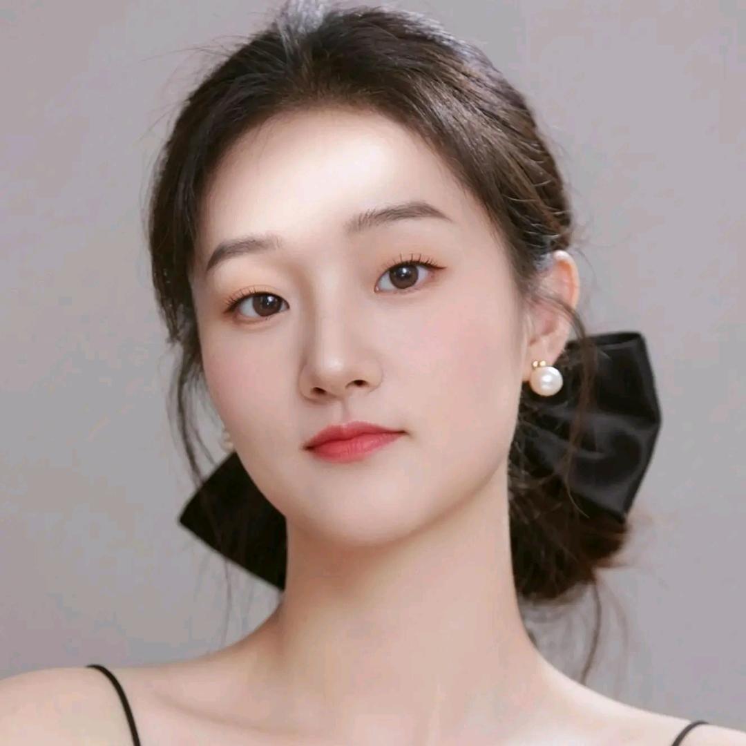 蛮不讲李女士(ง •̀_•́)ง