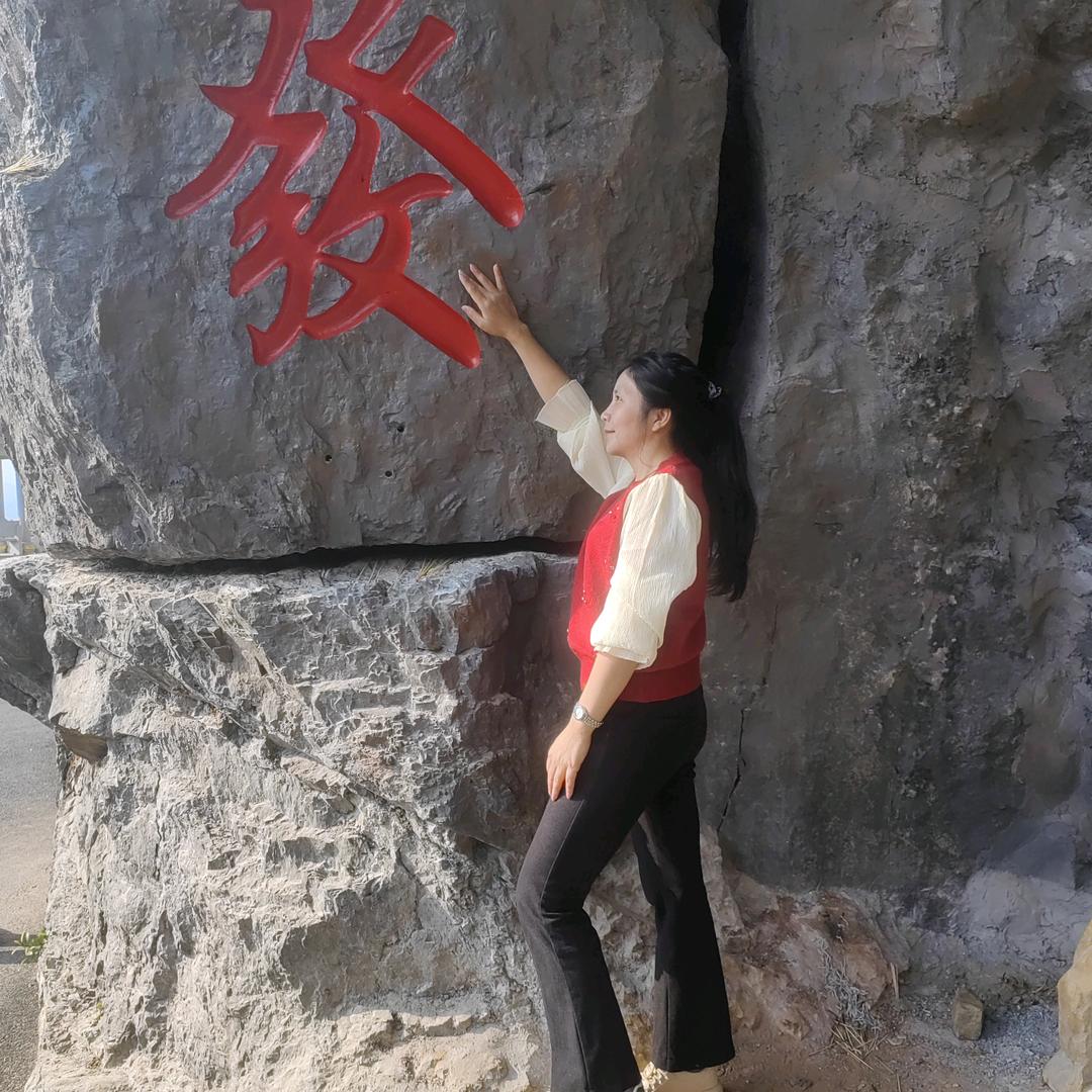 带刺的《梅》瑰🥰