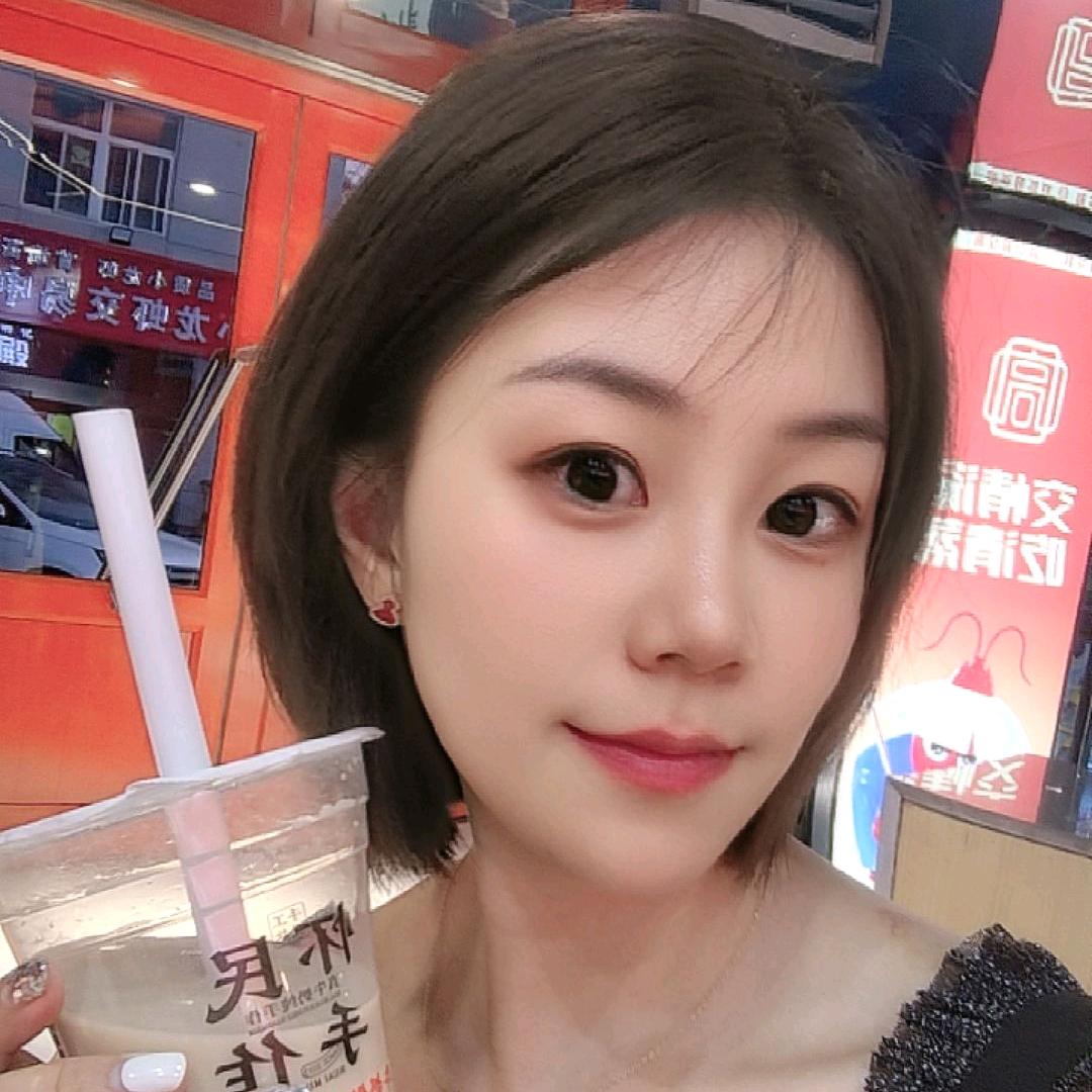 爱吃榴莲的懒猫