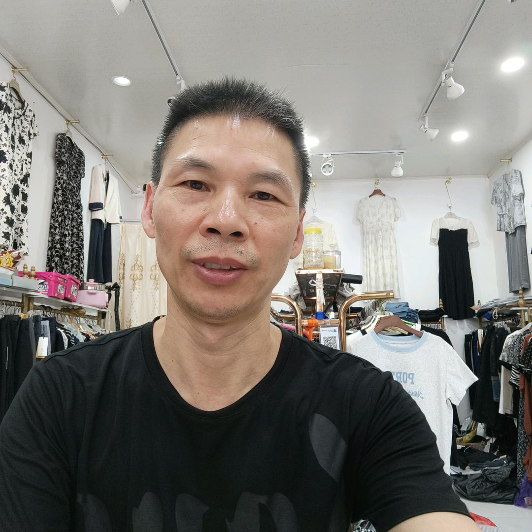 合江县张小平服装店