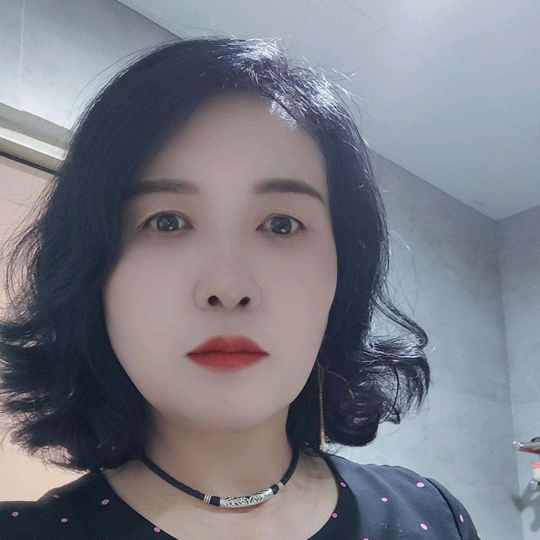 雪儿。
