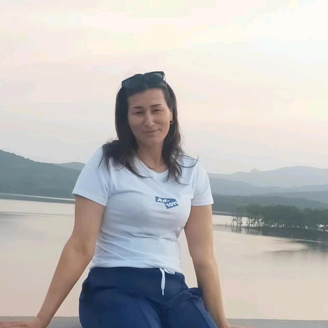 天山古丽