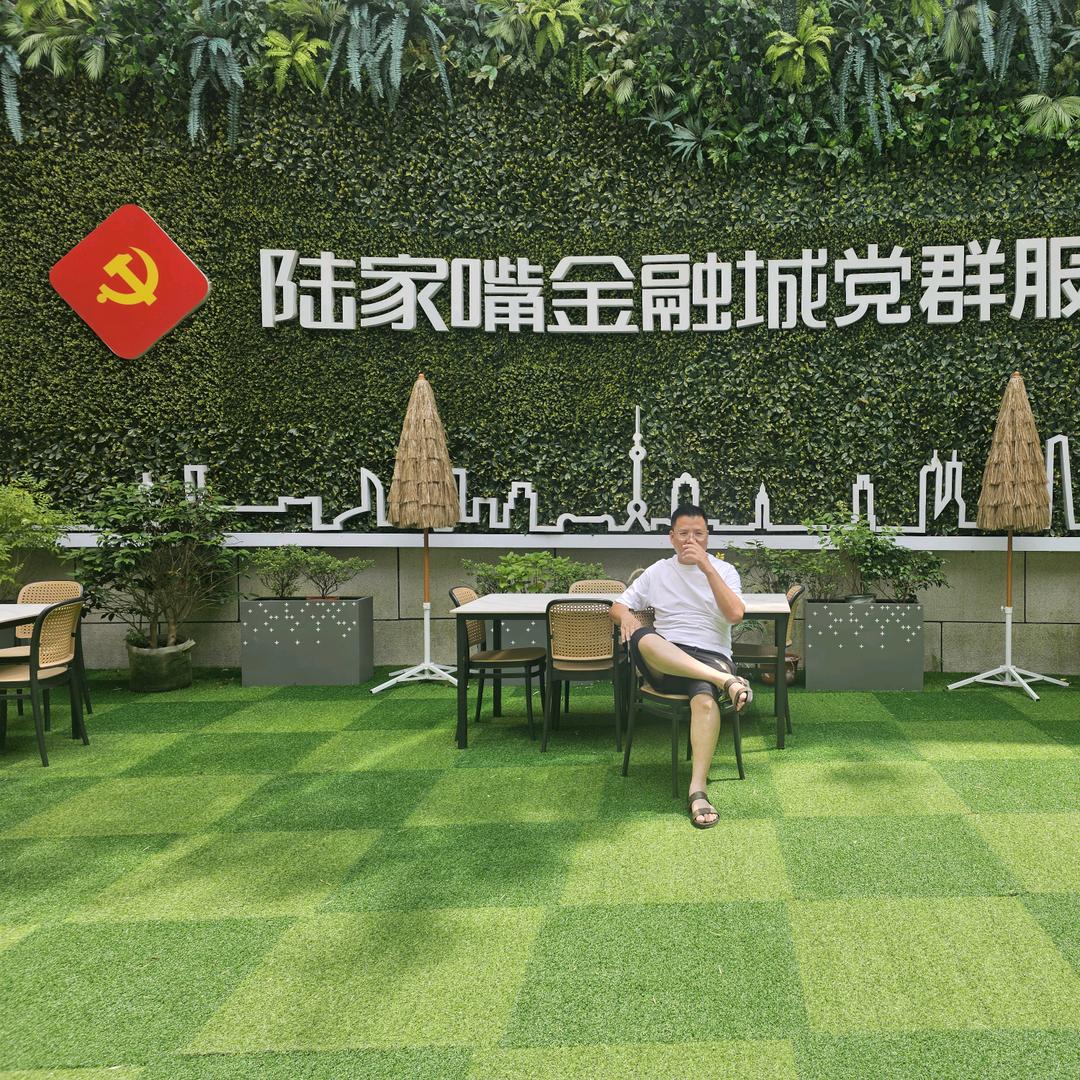 裹活哥M对 先 生