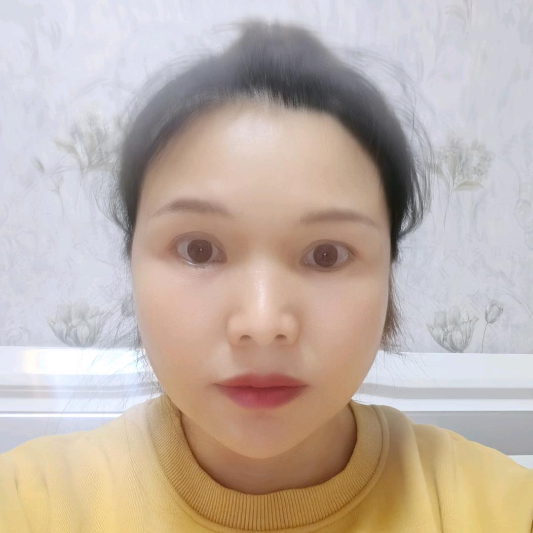 张小小（晚上9点28开播啦）