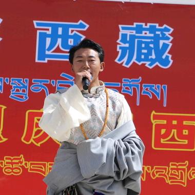顿珠扎西