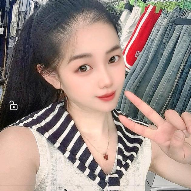 瑜敬服饰