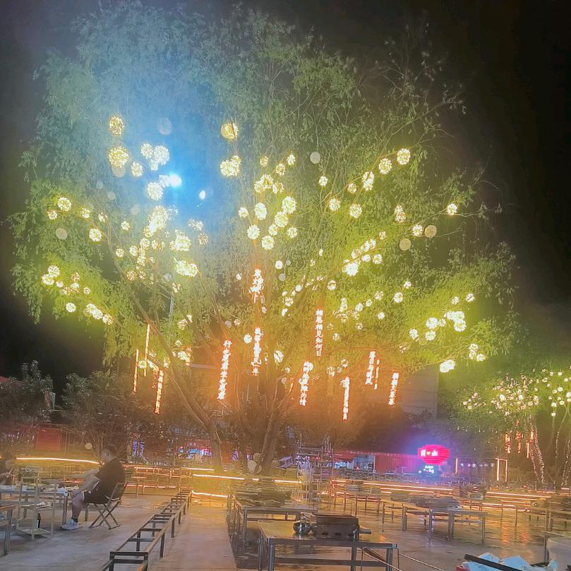 北门里美食城东四号