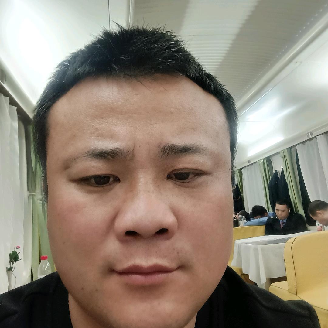 风中的小雨