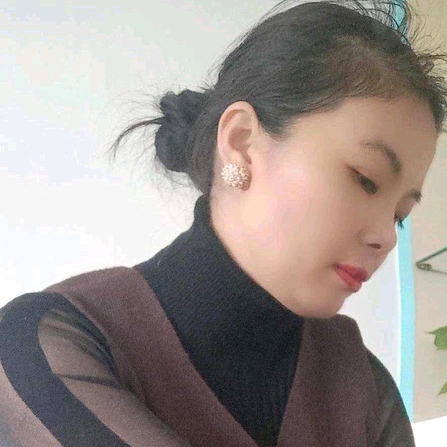 小隆
