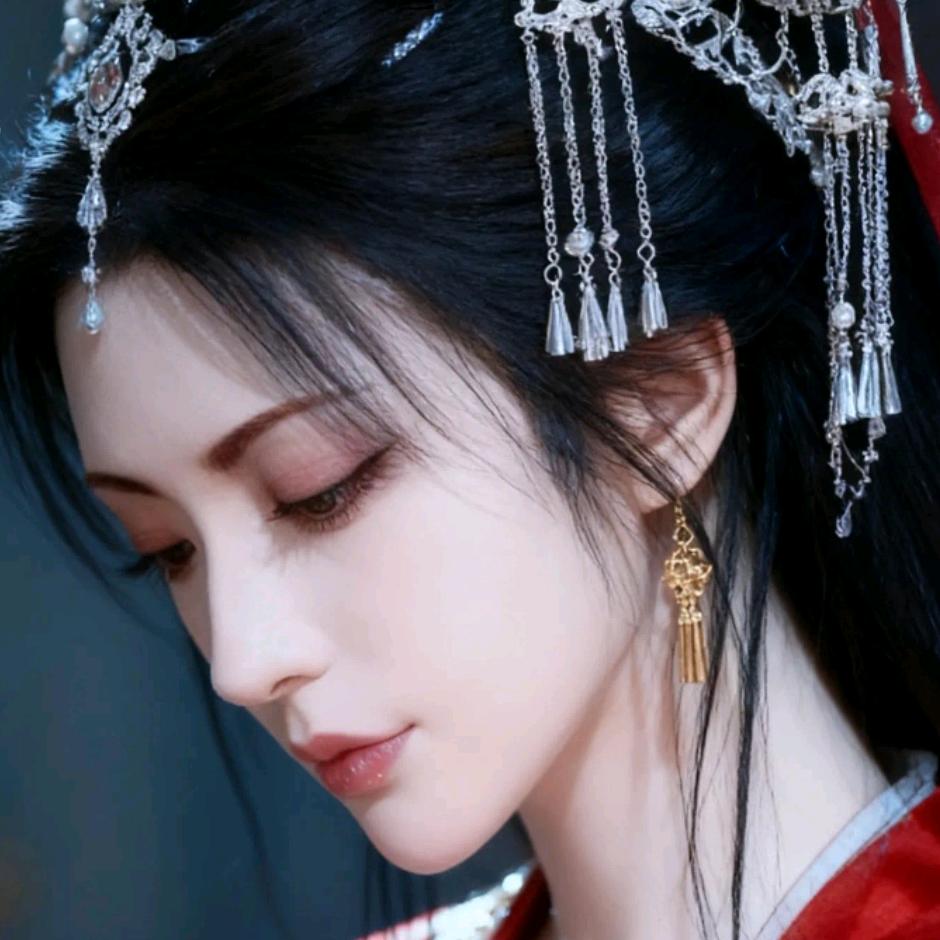 🍁从容踏云客🍁