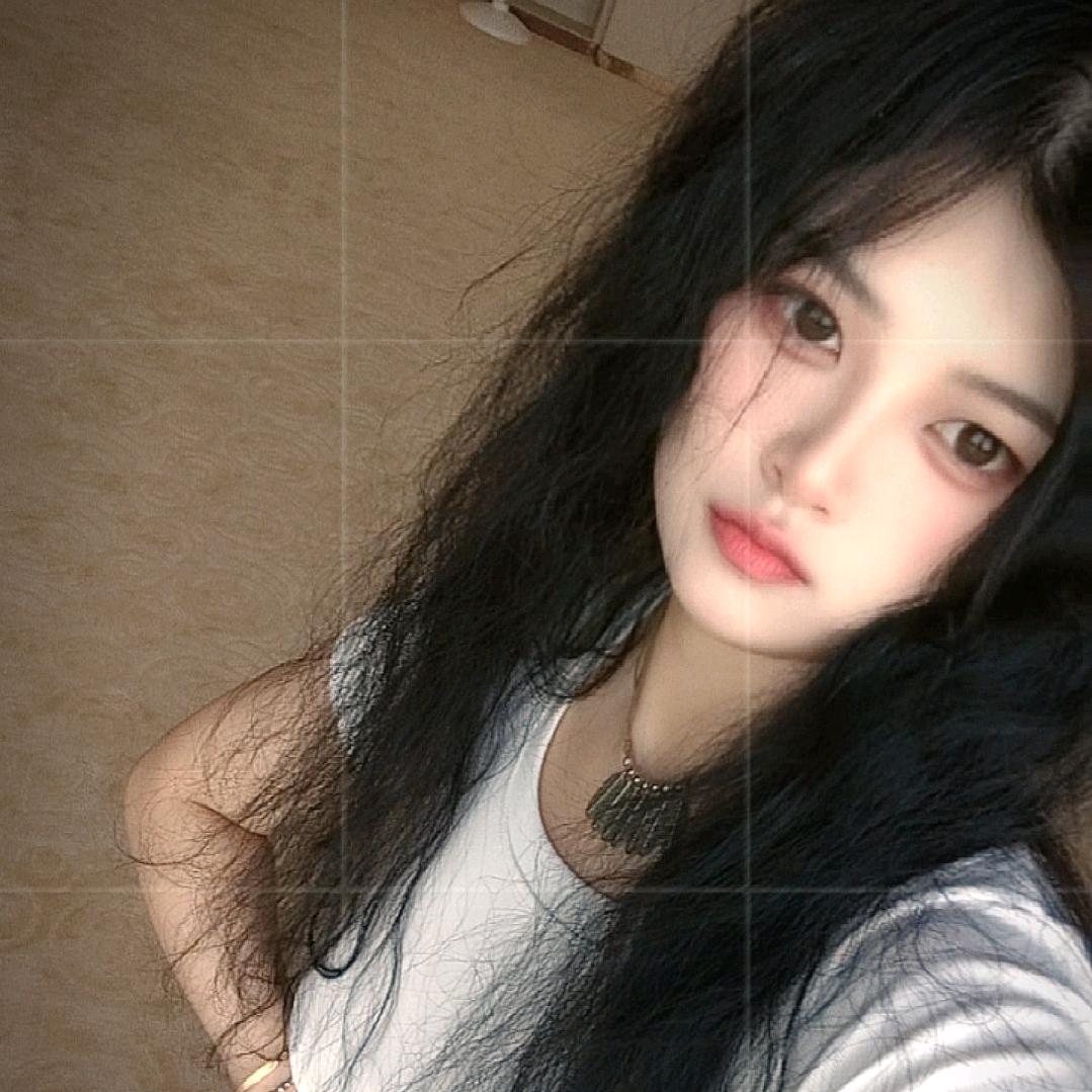 孙老师的黑眼圈👑