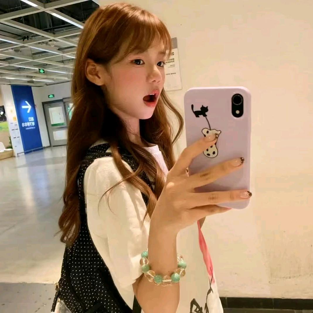 你看起来像个笨蛋*