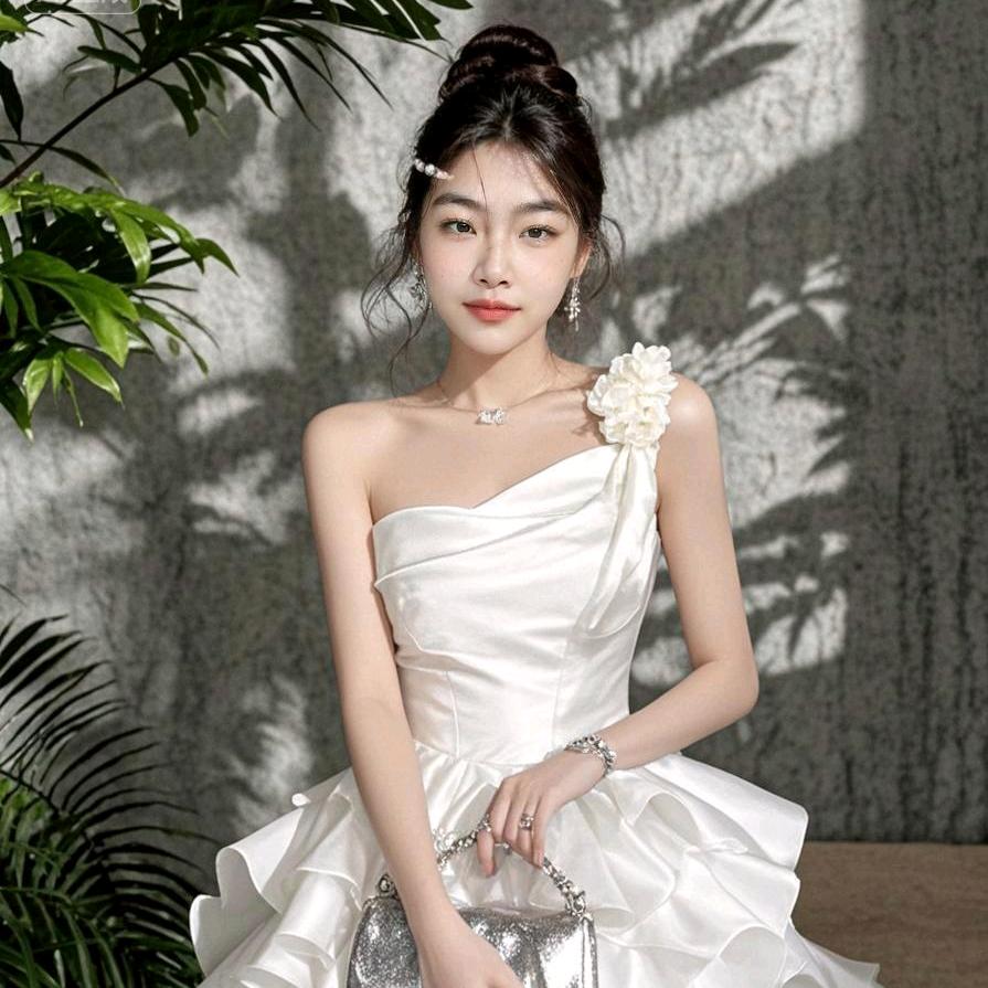 ༊ღ᭄遇&见꧔ꦿ᭄靓女꧁不必谁懂我᭄ᩚ꯭
