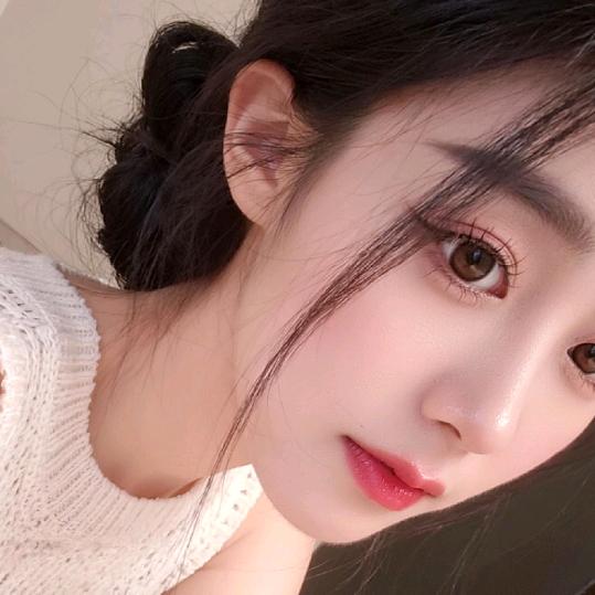 长   情💋