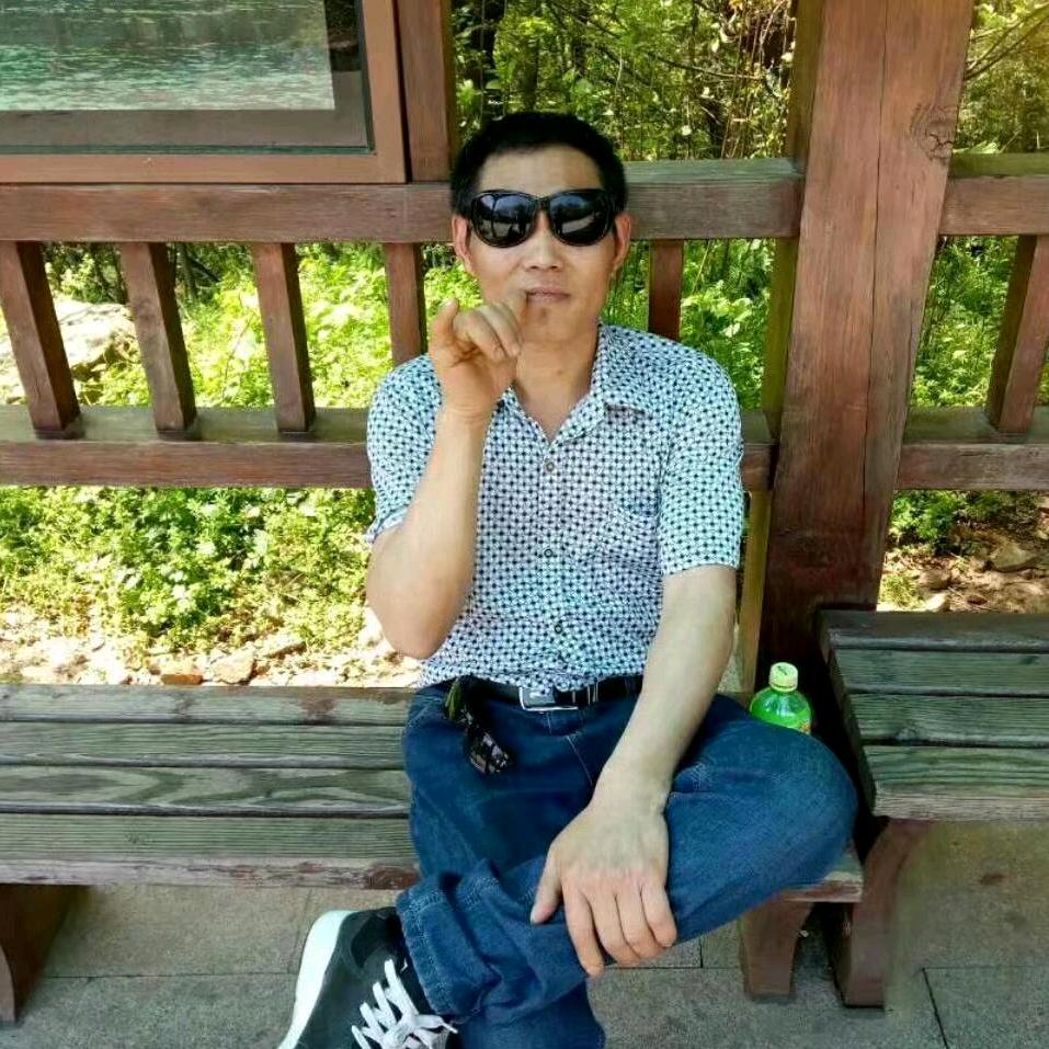石头剪刀布，谭哥  户外