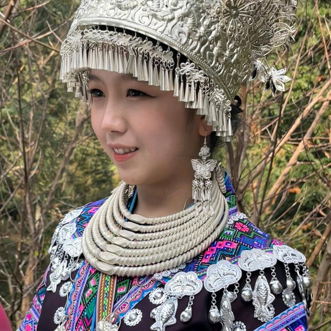 秋婷