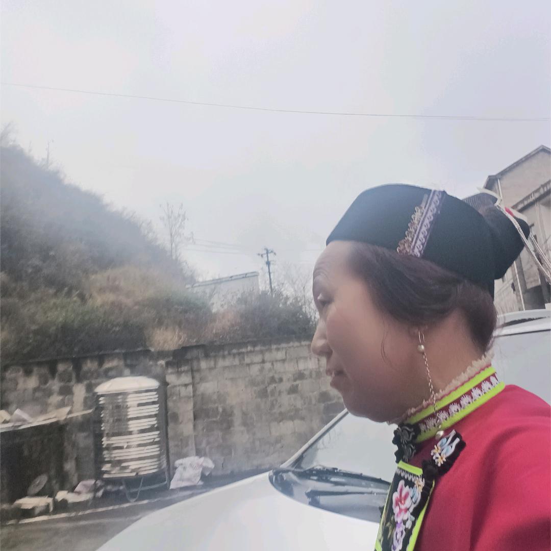 一人靠自己