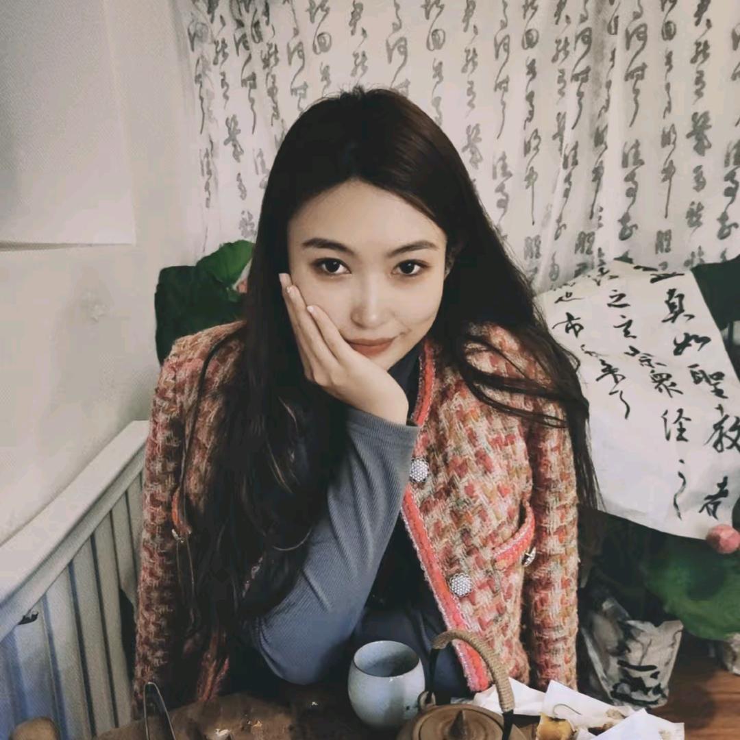 张小小妮小妮妮