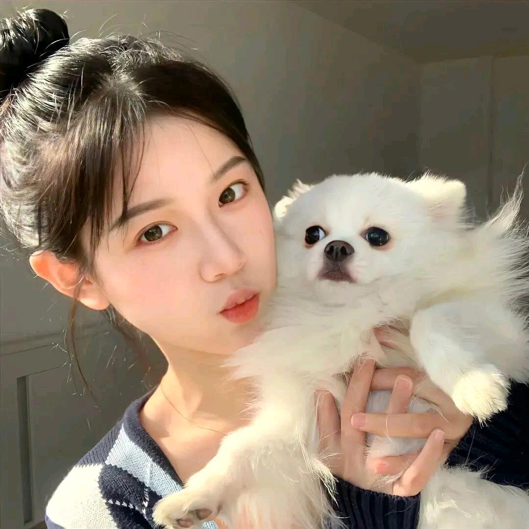 小U爱吃草莓蛋糕～