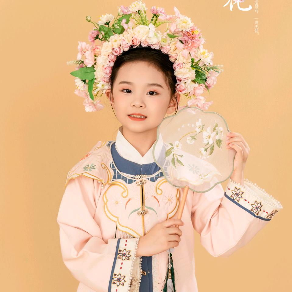 小木易（杨忠毅）