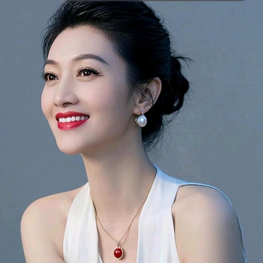 三姐晓芹理发1