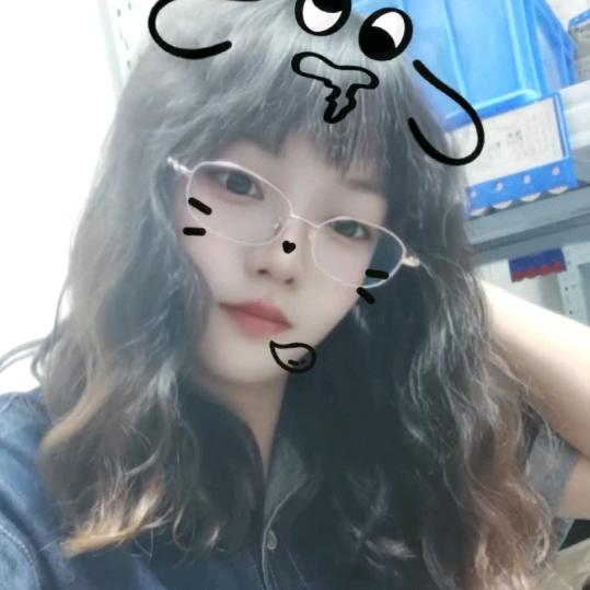 *月色不够温柔*