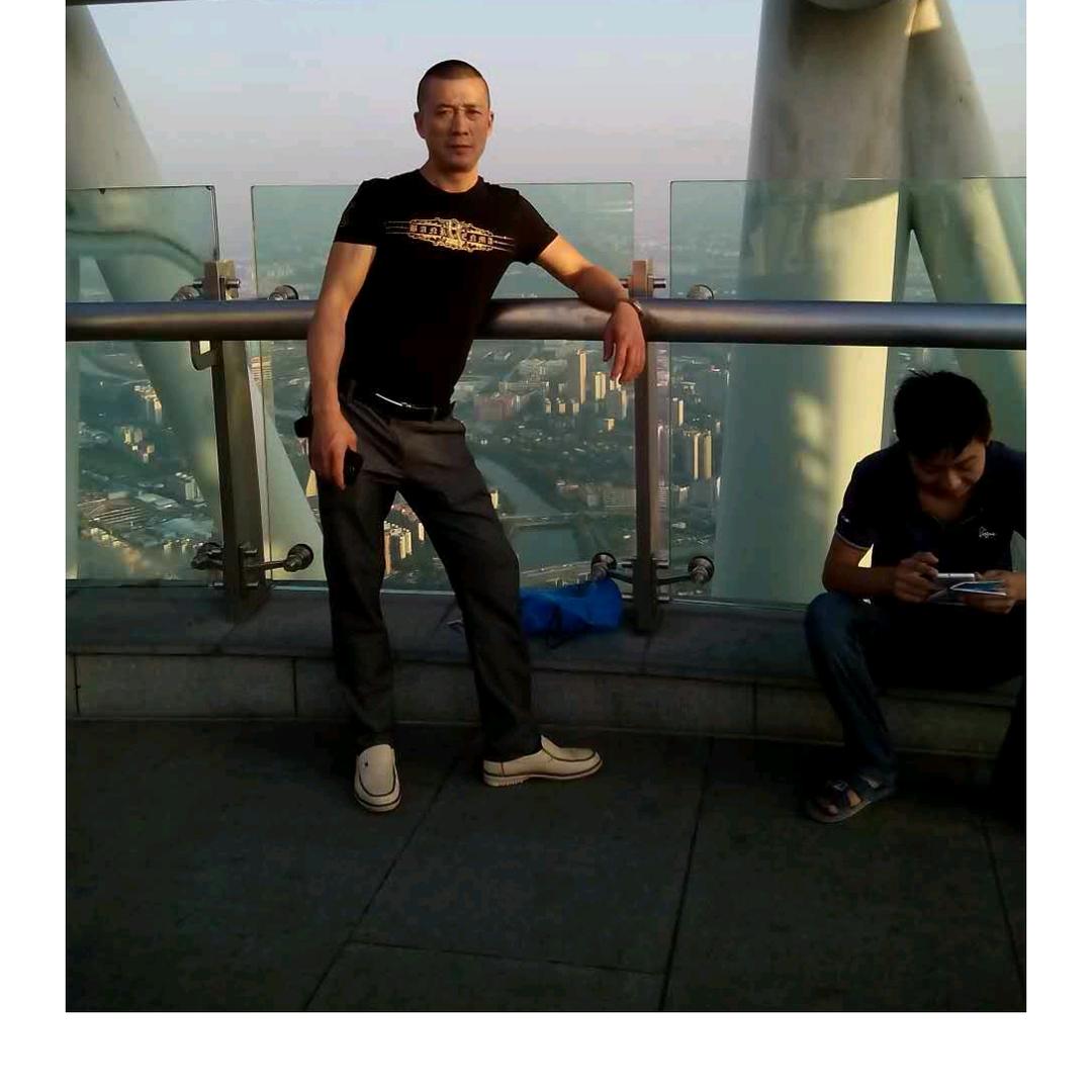 为了辉煌人生，再苦再累也直！