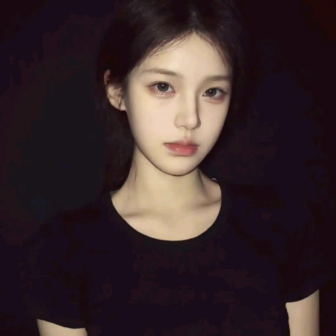 骑着9旬老太过马路被广东性感母蟑螂创飞