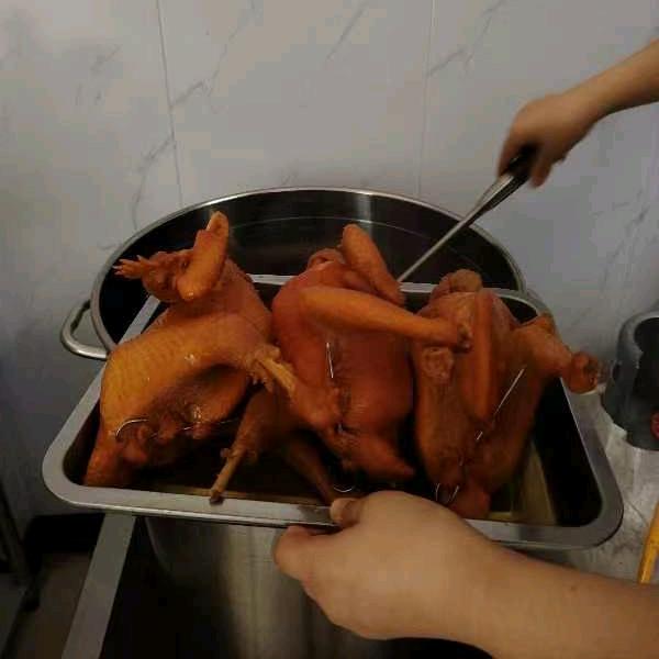 碟子