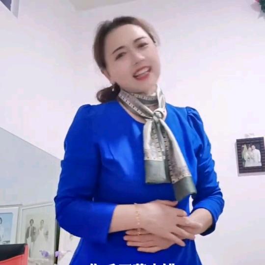 蒋二姐(早上六点五十分开播)