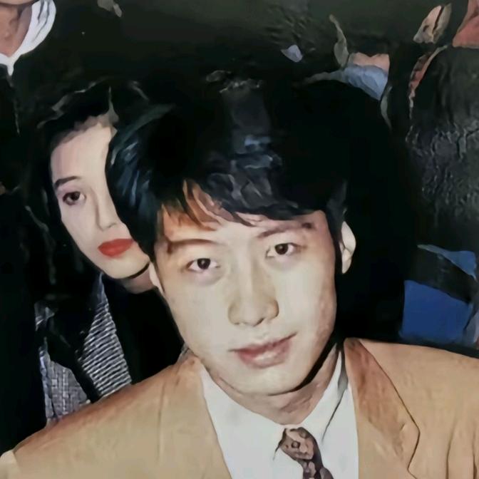 艾璐的狄轲