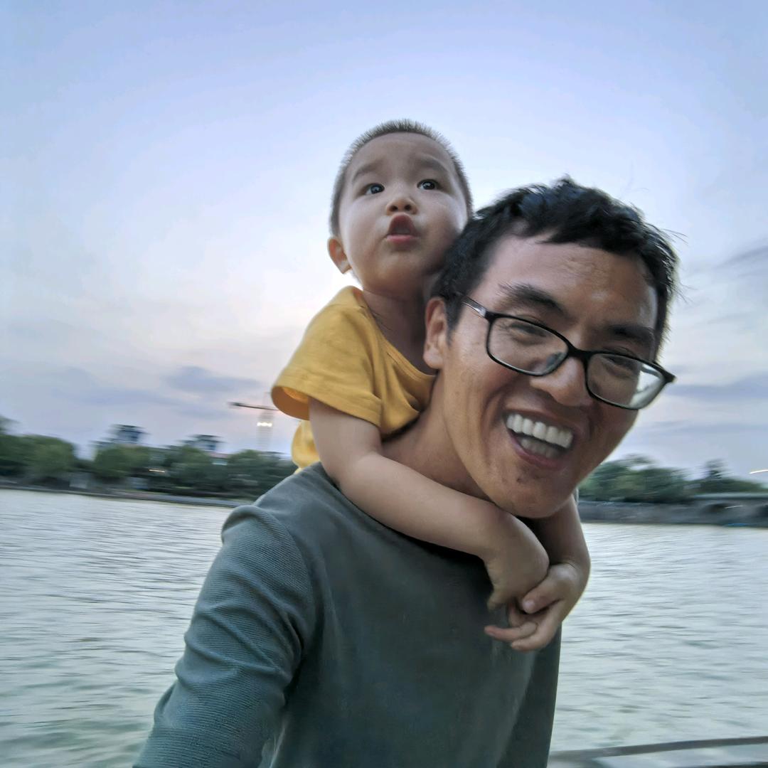 龙游县鸿泰房产