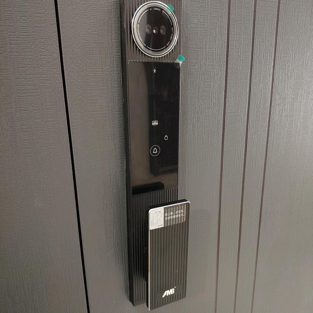 智能防盗门，指纹锁