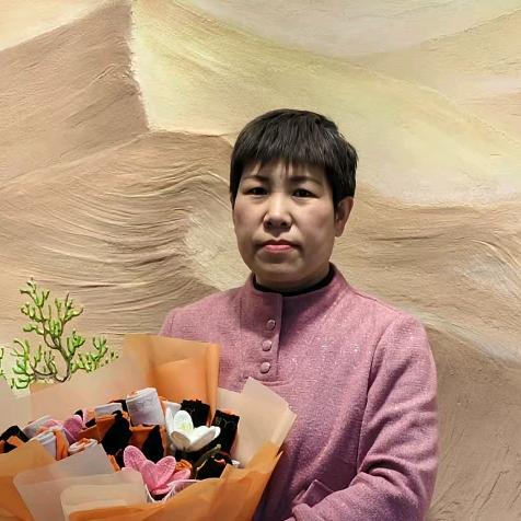 王素芳