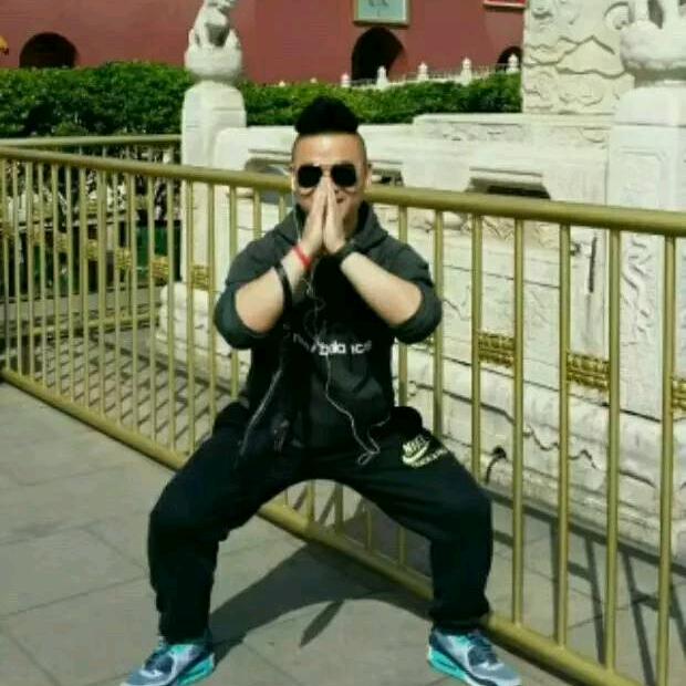 游泳健身中心：尚店长