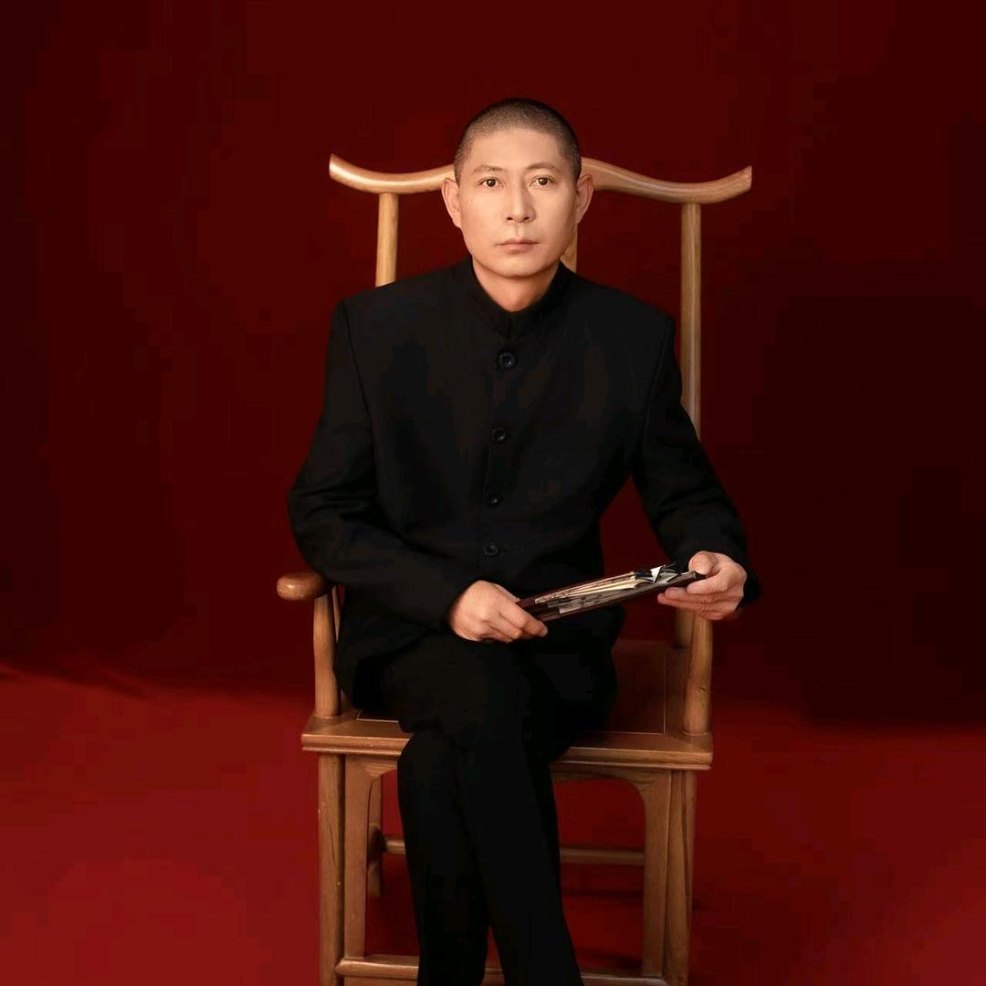 河边人严明虎