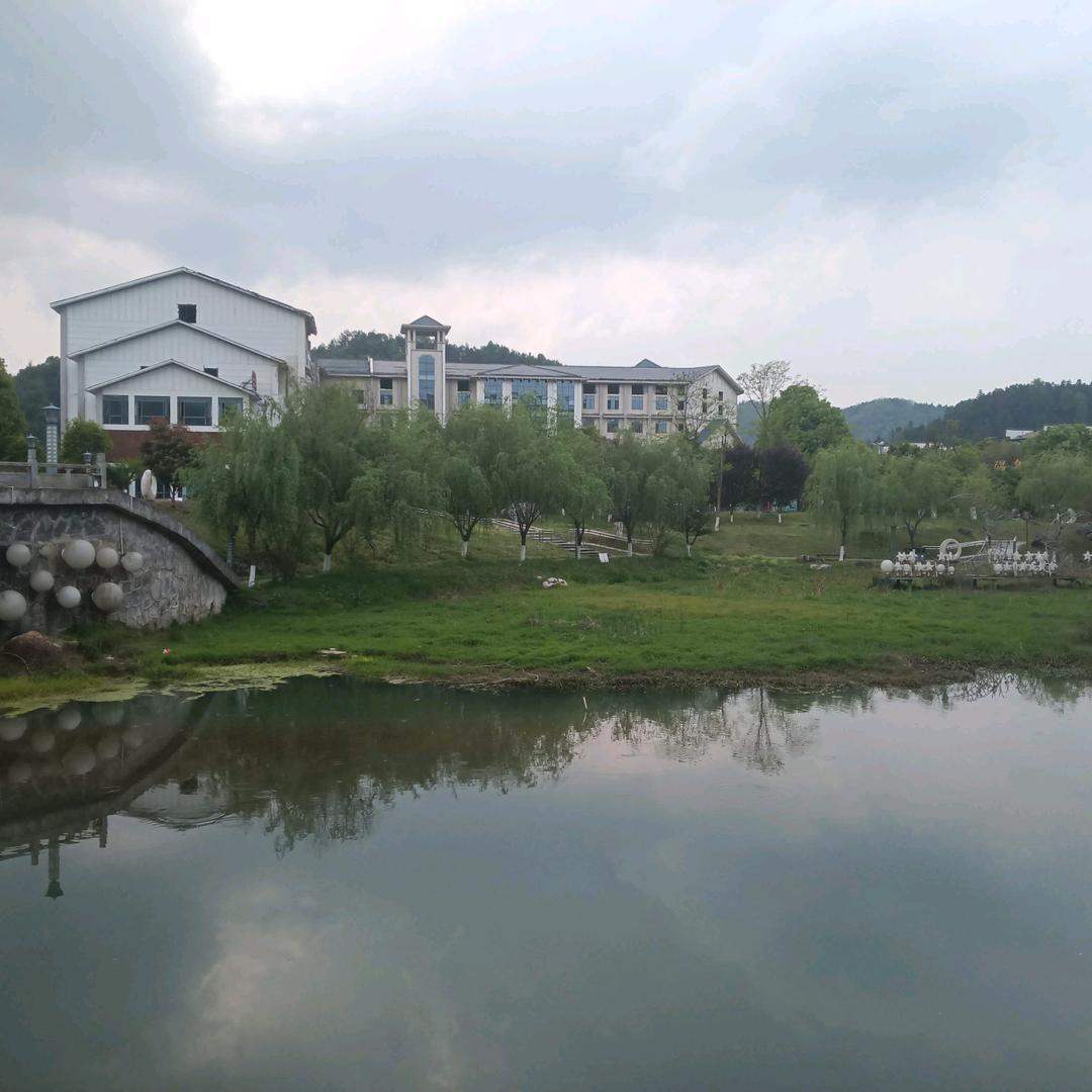 小小代精品店