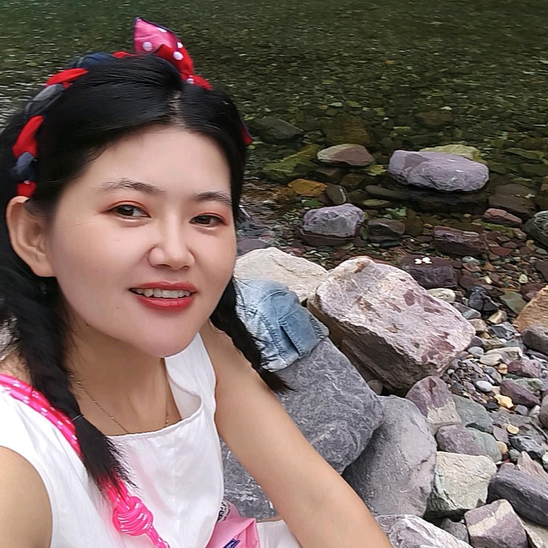 是月月呀