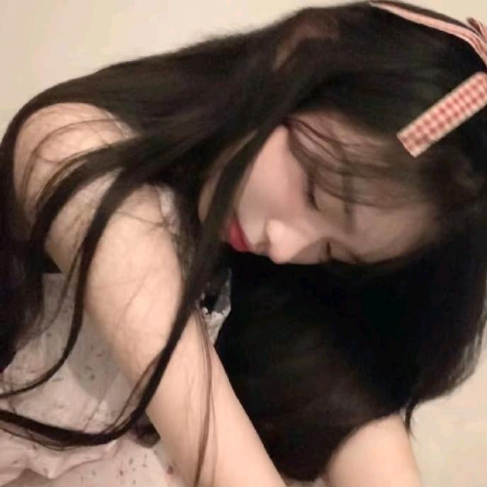 @偶尔会发呆