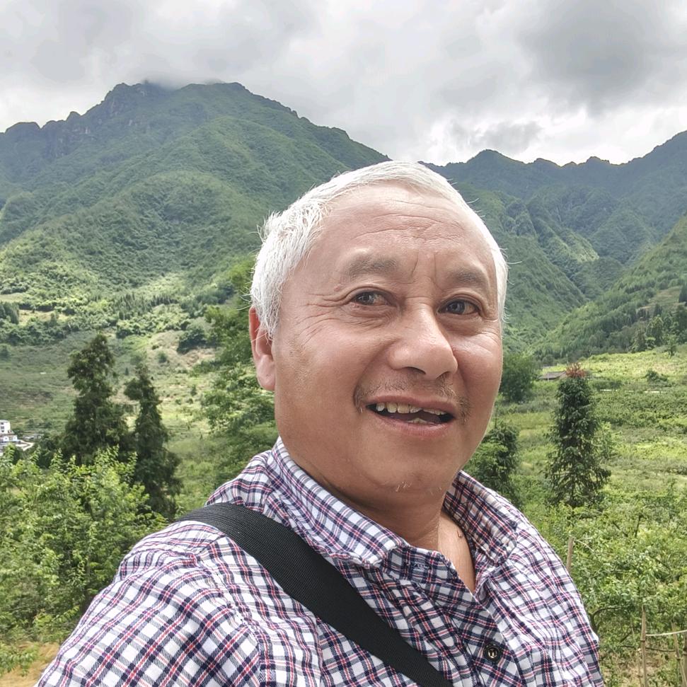 雅安李哥