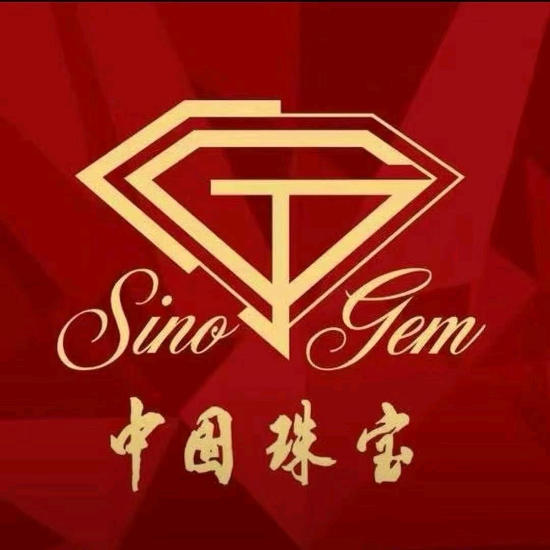 杨补苹-中国珠宝(爱琴海城市广场秀山店)