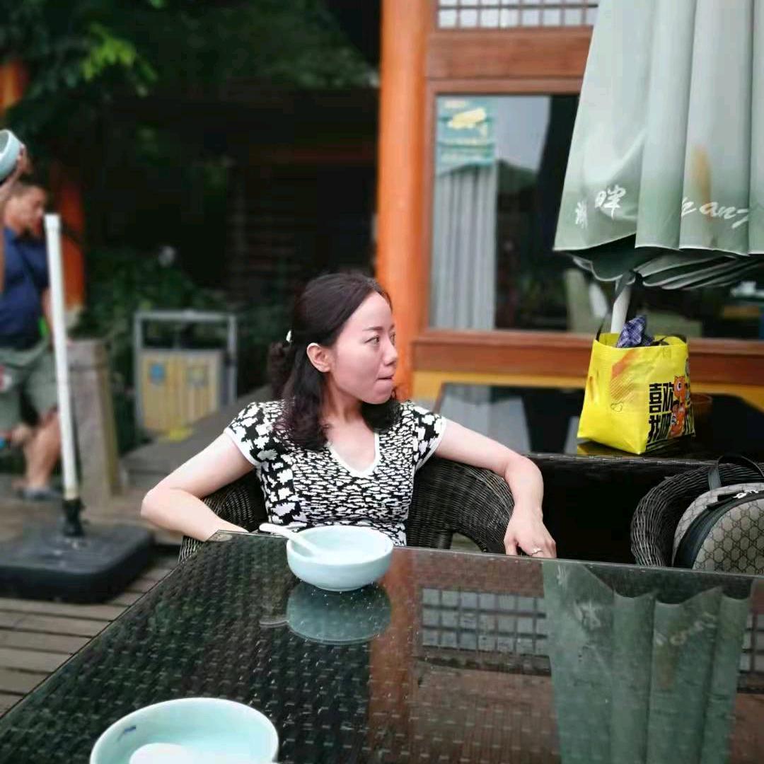 颜颜