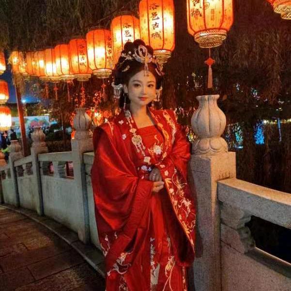 在家是厨娘子出门在外是女汉子😂😂