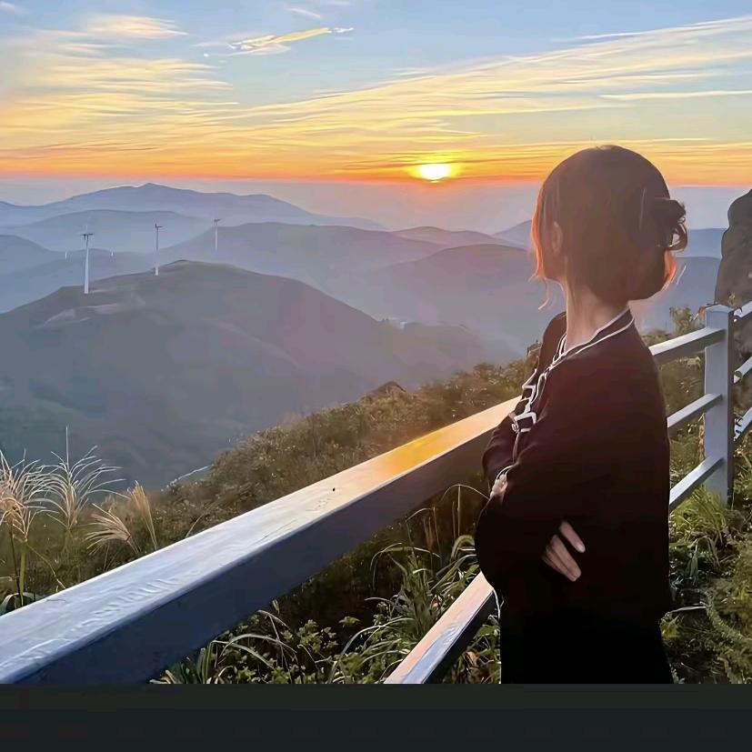 北茉·MOMO
