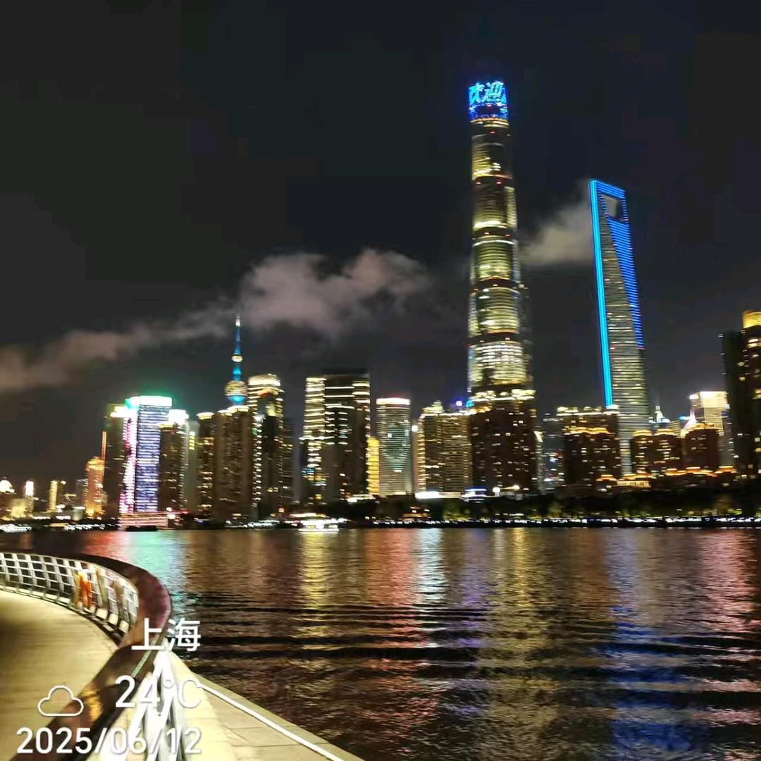 苹果（索图大舞台试音场控）