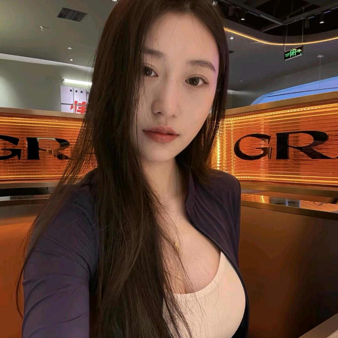open小妍