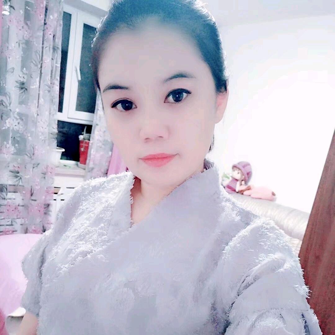 库尔勒，（桃子烧烤）